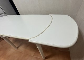 Mesa de cocina extensible blanca