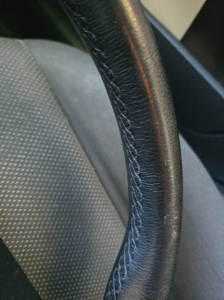Volante  completo cuero