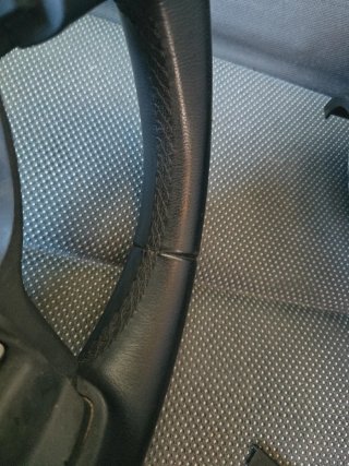 Volante  completo cuero