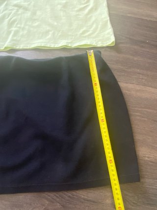 Conjunto Verano S (Top Verde y Falda Negra)