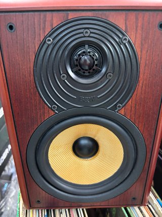 Altavoces B&W CDM2