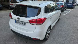 KIA Carens 2015