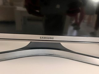 TV Samsung 50”