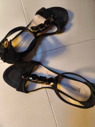 Sandalias Roberto Cavalli Negras Joyas