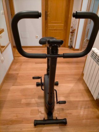 Bicicleta Estática Essential O3