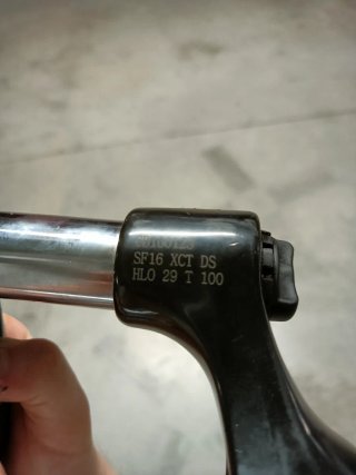 Horquilla MTB Suntour XCT 100mm con Bloqueo
