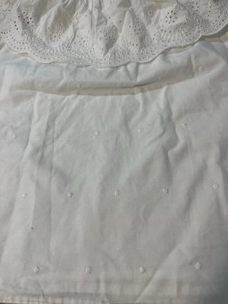 Camisa blanca niña Gap bordada