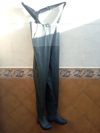 Vadeador carpfishing talla 38-39