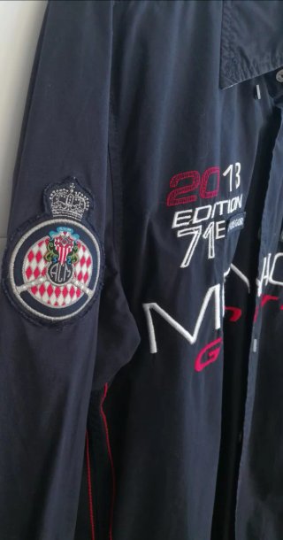 LOTE 47°:1 camisa McGregor,1 camiseta Pull&Bear.