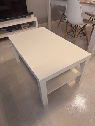 Mesa de centro blanca de madera