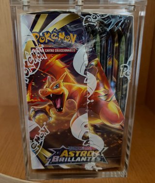 Pokemon TCG Caja Sobres Astros Brillantes