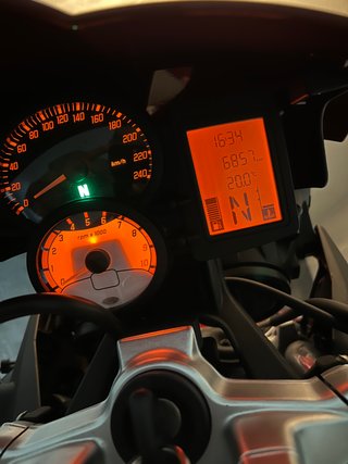BMW F 800 R 2014 - 6.800 Km