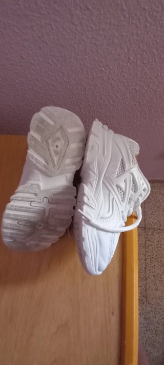 Bambos de vestir blancas para nena,