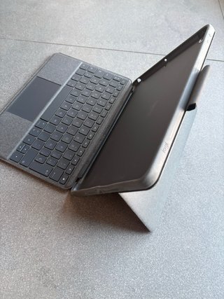 Funda Logitech Combo Touch iPad Teclado