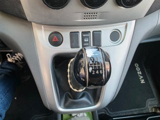 Nissan NV200 2012