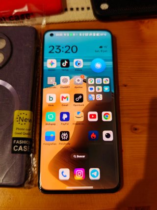 OnePlus 11 16/256GB + Accesorios