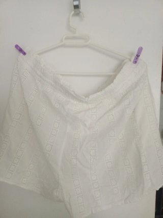 Pantalons curts blancs / Pantalones cortos blancos