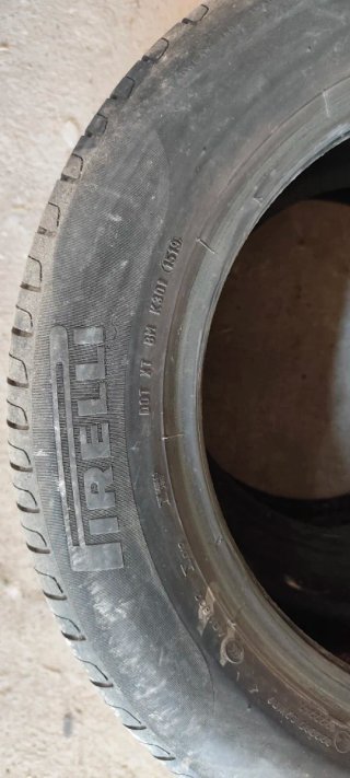 Neumáticos 225/55 R16