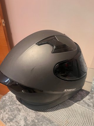 Casco de moto SHIRO con su caja