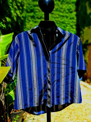 Camisa Rayas Azul y Blanco an̈os 70