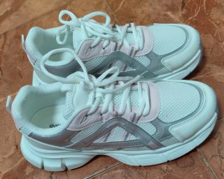 ✨ NO NEGOCIABLE ✨  Deportivas mujer