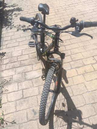 Bicicleta Rock Rider 24" para niños entre 8-12años