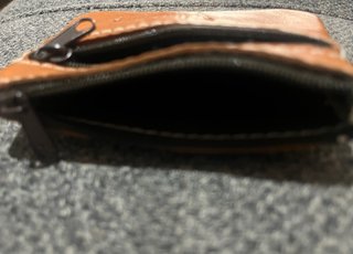 Cartera de cuero y monedero