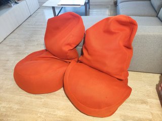 2 Puffs Ikea Naranja