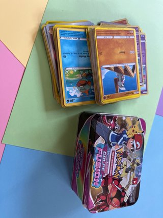 Caja 100 Cartas Pokémon