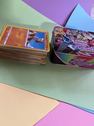 Caja 100 Cartas Pokémon