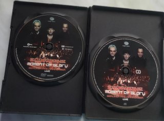 DVD Scorpions Moment Of Glory + CD