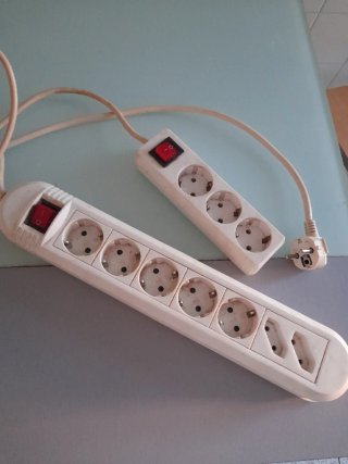 Regleta alargador con interruptor