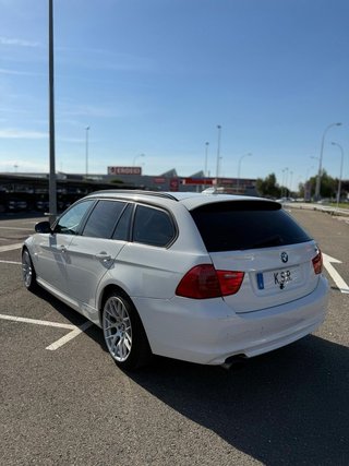 BMW Serie 3 E91 Touring 320d 184 5p