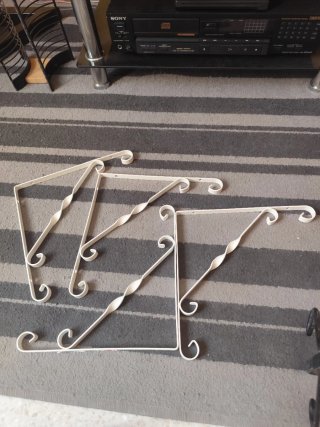 Soportes para plantas / estanterías / Varios