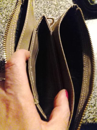 Cartera Michael Kors Beige y Dorada