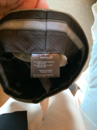 Pantalón Giorgio Armani gris