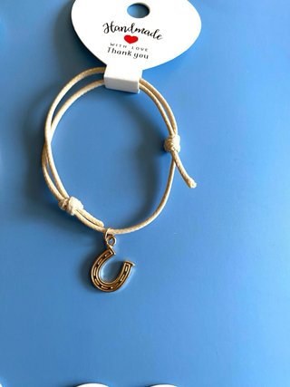 Pulseras hilo encerado 1x1€ 5x3€