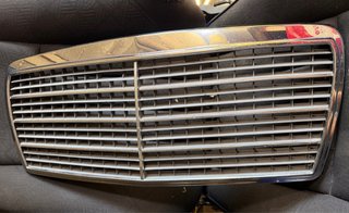 Parrilla Calandra Mercedes W124