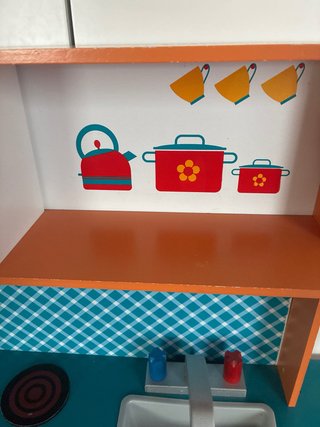 Cocinita de madera infantil