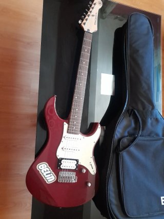 Guitarra Eléctrica Roja