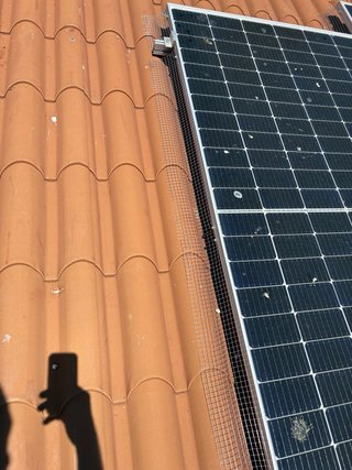Sistema antipalomas para tejados