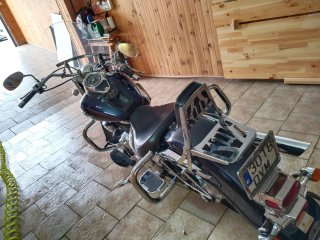 Suzuki intruder c 800