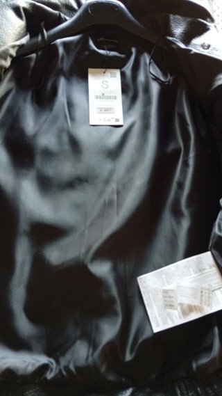 Chaqueta Stradivarius Negra