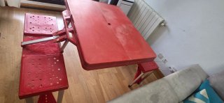 Mesa de camping plegable roja