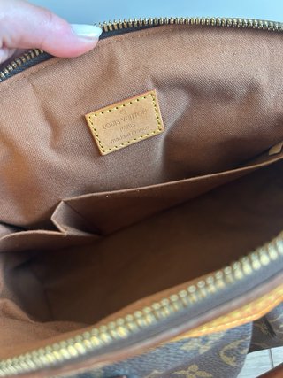 Bolso Louis Vuitton Tivoli Marrón