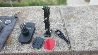 Insta360 X4 con accesorios buceo