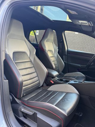 Volkswagen Golf 2021 Ful extras