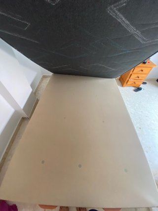 Cama con base y colchón