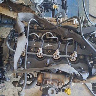 Motor Opel Astra J Zafira B A17DTR 2011