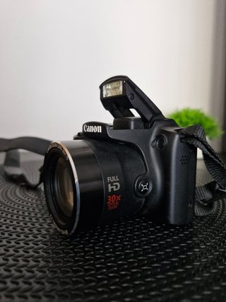 Canon PowerShot SX510 HS con caja y cargador